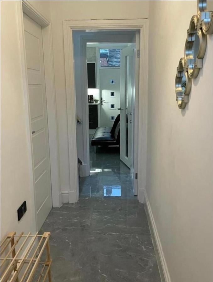 Entire 5 Star Luxury Whalley House Wifi Tv Luxury Burnley Exterior foto